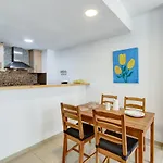 MILENI 2211-Apartamento Roses 200 mtrs de la playa