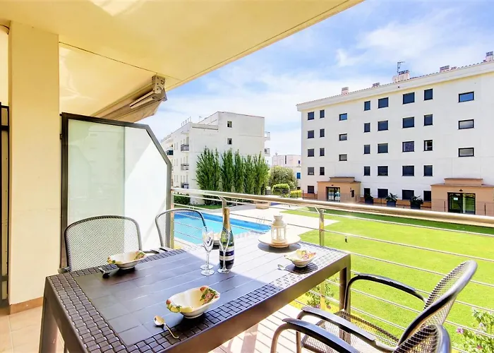MILENI 2211-Apartamento Roses 200 mtrs de la playa
