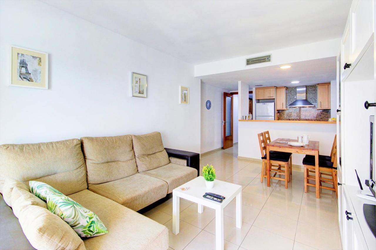 Mileni 2 2 1 1 - Barneda Premium Apartment