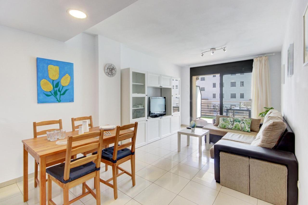 Mileni 2 2 1 1 - Barneda Premium Apartment