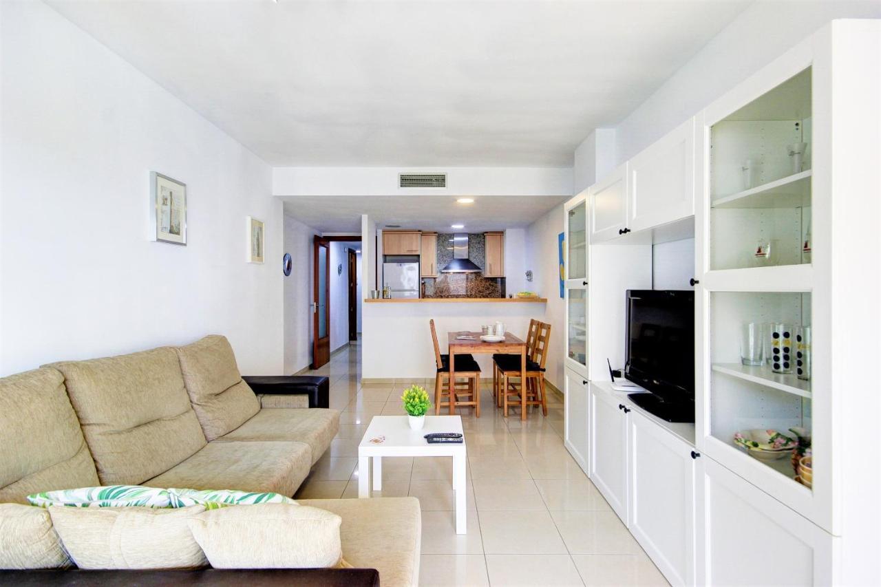 Apartment Mileni 2 2 1 1 - Barneda Premium Roses